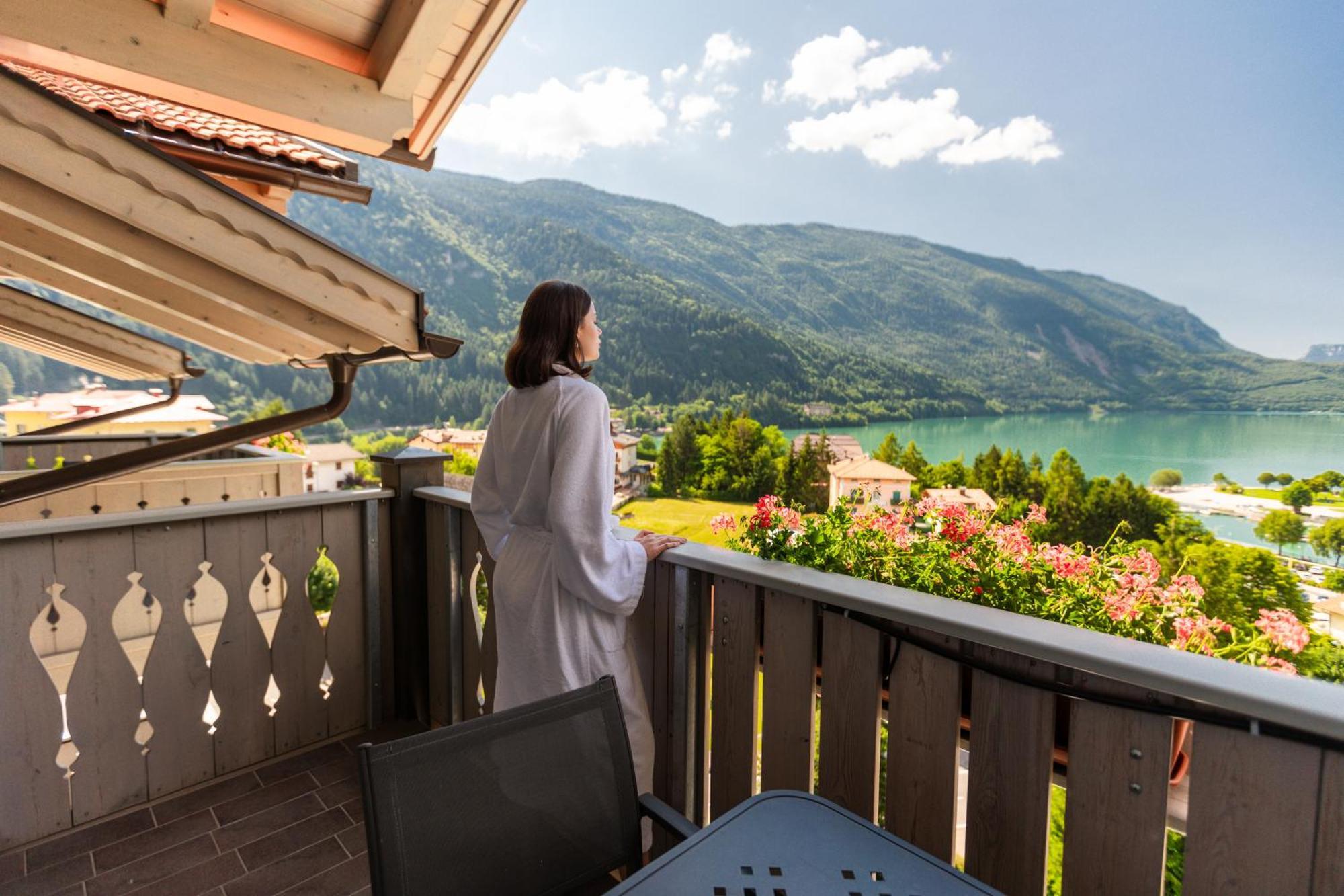 Alpenresort Belvedere Molveno Εξωτερικό φωτογραφία